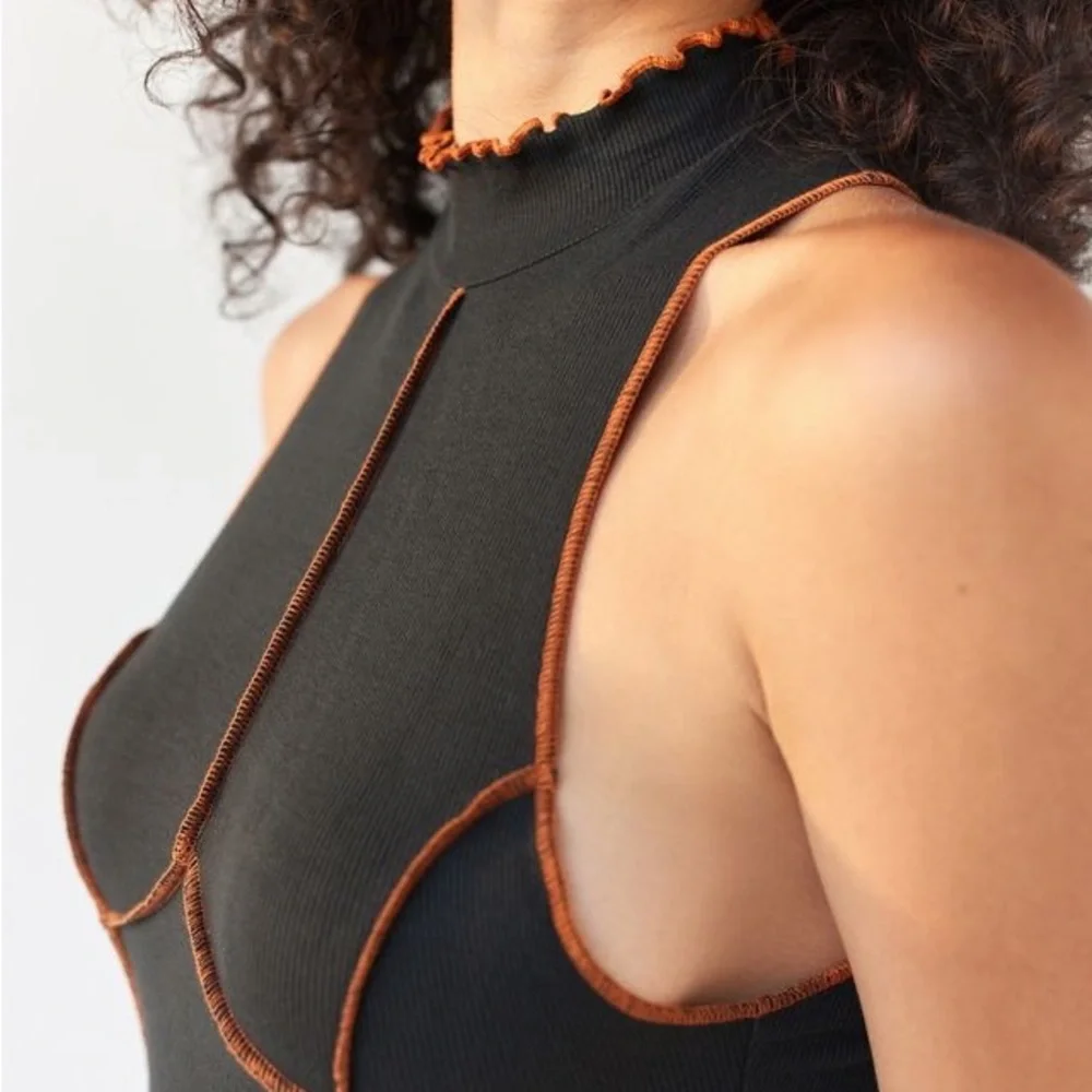 NWT Urban Outfitters Deja Seamed Mini Dress - Picture 3 of 3